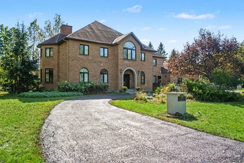 Photo 1 at 30 Spring Cress Drive, Nepean (Cedar Hill/Orchard Estates), Ottawa