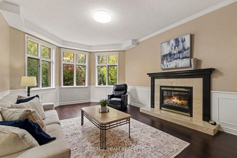 Photo 7 at 30 Spring Cress Drive, Nepean (Cedar Hill/Orchard Estates), Ottawa