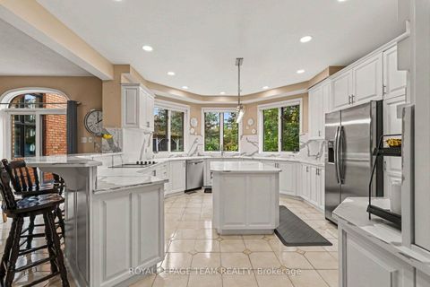 Photo 13 at 30 Spring Cress Drive, Nepean (Cedar Hill/Orchard Estates), Ottawa