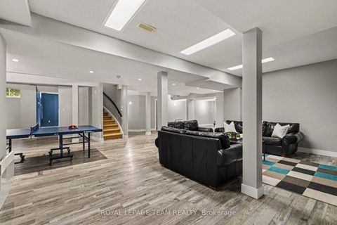 Photo 36 at 30 Spring Cress Drive, Nepean (Cedar Hill/Orchard Estates), Ottawa