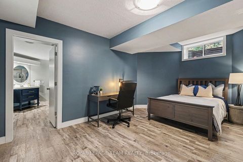 Photo 37 at 30 Spring Cress Drive, Nepean (Cedar Hill/Orchard Estates), Ottawa