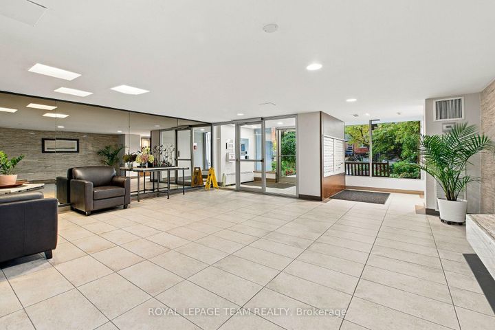 Photo 2 at 103 - 60 McLeod Street, Ottawa Centre/Golden Triangle, Ottawa