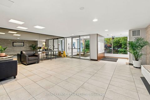Photo 2 at 103 - 60 McLeod Street, Ottawa Centre/Golden Triangle, Ottawa