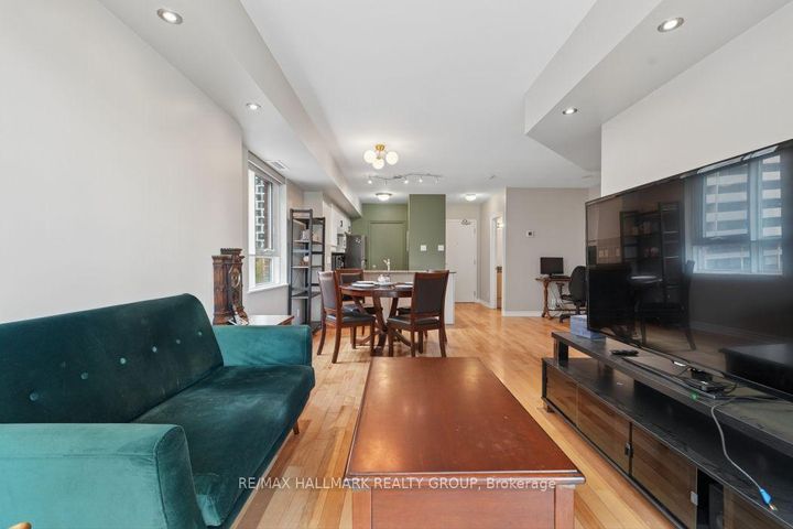 Photo 11 at 302 - 445 Laurier Avenue W, Ottawa Centre, Ottawa