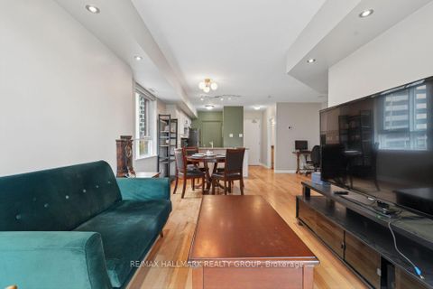 Photo 11 at 302 - 445 Laurier Avenue W, Ottawa Centre, Ottawa