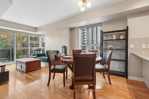 Photo 23 at 302 - 445 Laurier Avenue W, Ottawa Centre, Ottawa