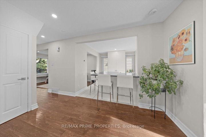 Photo 10 at 78 Fieldgate Drive, Nepean (Knollsbrook), Ottawa