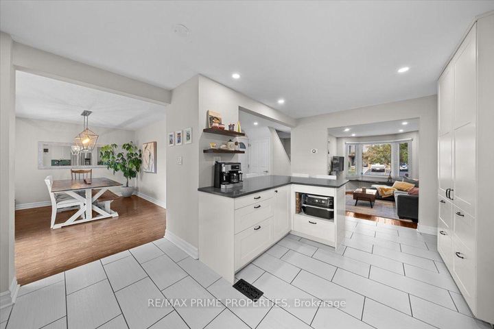 Photo 15 at 78 Fieldgate Drive, Nepean (Knollsbrook), Ottawa