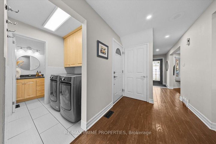 Photo 18 at 78 Fieldgate Drive, Nepean (Knollsbrook), Ottawa