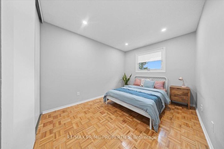 Photo 30 at 78 Fieldgate Drive, Nepean (Knollsbrook), Ottawa