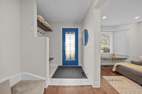 Photo 2 at 78 Fieldgate Drive, Nepean (Knollsbrook), Ottawa