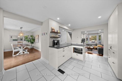 Photo 15 at 78 Fieldgate Drive, Nepean (Knollsbrook), Ottawa