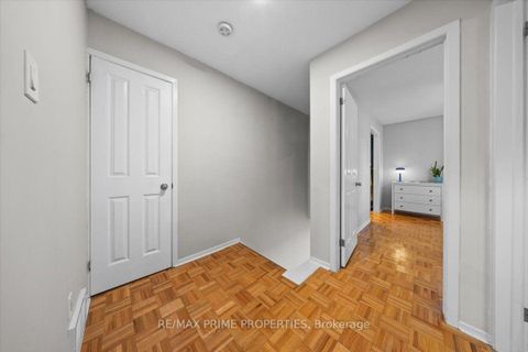 Photo 21 at 78 Fieldgate Drive, Nepean (Knollsbrook), Ottawa