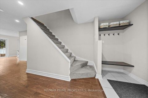 Photo 39 at 78 Fieldgate Drive, Nepean (Knollsbrook), Ottawa