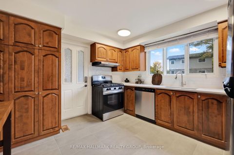 Photo 6 at 1038 Arnot Road, Nepean (Courtland Park), Ottawa