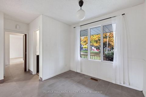 Photo 12 at 1038 Arnot Road, Nepean (Courtland Park), Ottawa