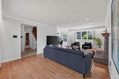 Photo 14 at 1038 Arnot Road, Nepean (Courtland Park), Ottawa