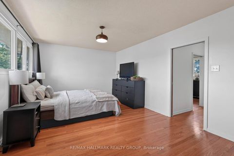 Photo 25 at 1038 Arnot Road, Nepean (Courtland Park), Ottawa