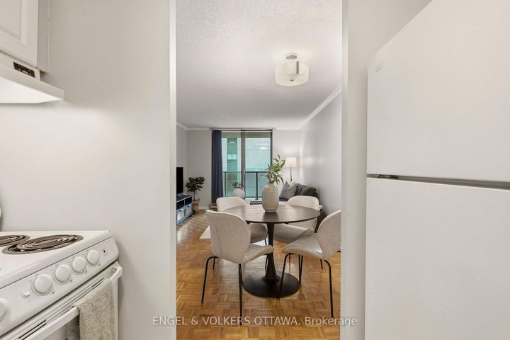 Photo 19 at 606 - 475 Laurier Avenue W, Ottawa Centre, Ottawa