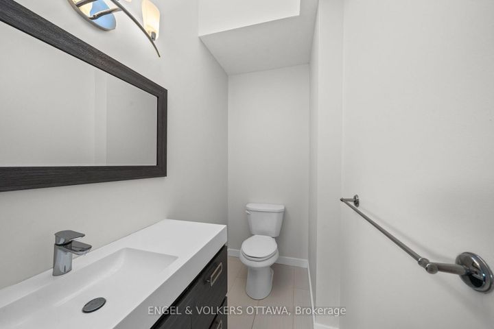 Photo 22 at 50 Solva Drive, Nepean (Crystal Beach), Ottawa