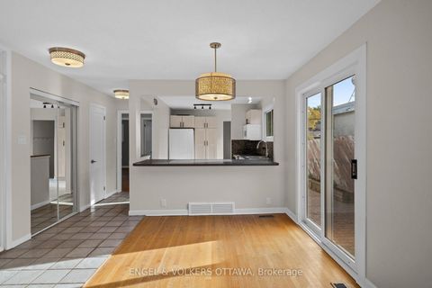 Photo 9 at 50 Solva Drive, Nepean (Crystal Beach), Ottawa