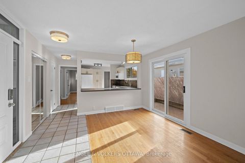 Photo 10 at 50 Solva Drive, Nepean (Crystal Beach), Ottawa