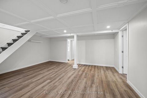 Photo 28 at 50 Solva Drive, Nepean (Crystal Beach), Ottawa