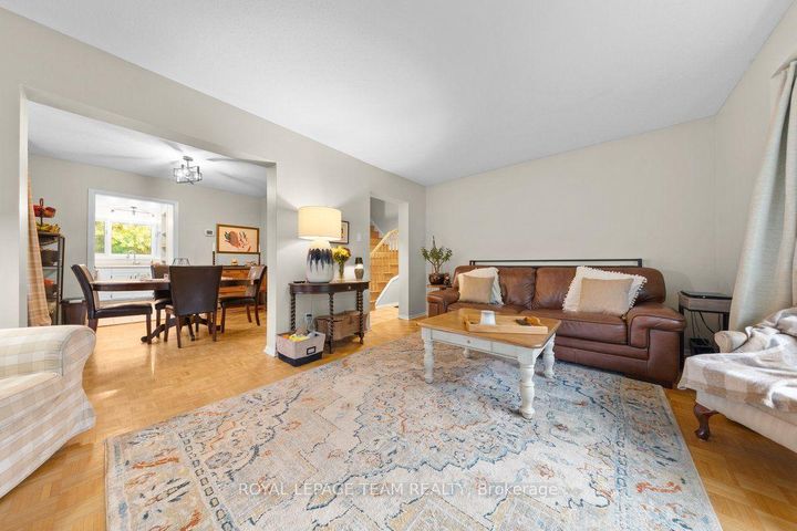 Photo 7 at 53 Meadowbank Drive, Nepean (Briargreen), Ottawa
