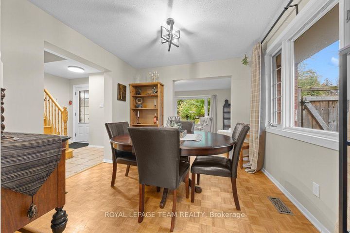 Photo 8 at 53 Meadowbank Drive, Nepean (Briargreen), Ottawa