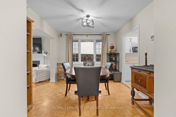 Photo 10 at 53 Meadowbank Drive, Nepean (Briargreen), Ottawa