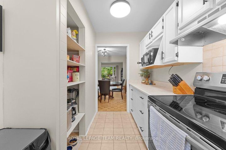 Photo 14 at 53 Meadowbank Drive, Nepean (Briargreen), Ottawa