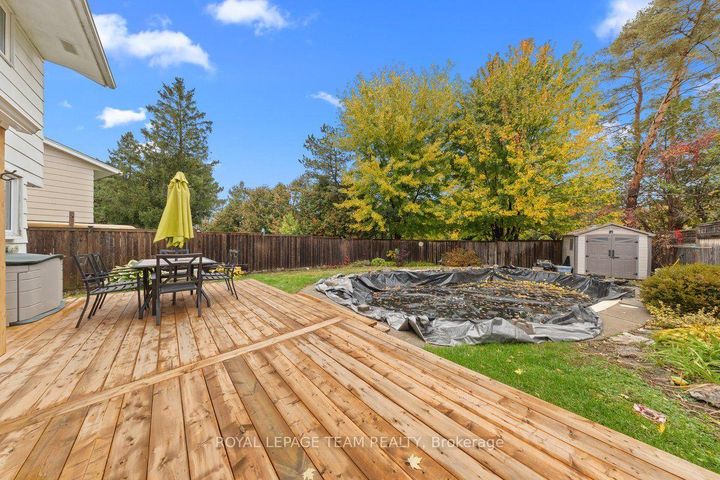 Photo 36 at 53 Meadowbank Drive, Nepean (Briargreen), Ottawa