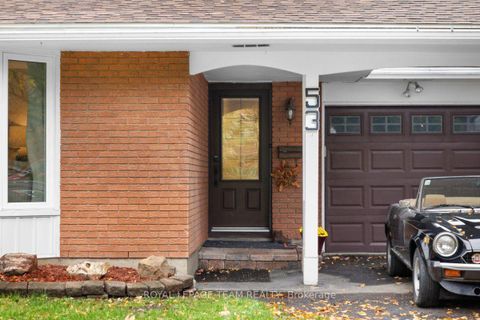 Photo 1 at 53 Meadowbank Drive, Nepean (Briargreen), Ottawa