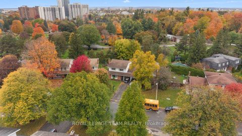 Photo 2 at 53 Meadowbank Drive, Nepean (Briargreen), Ottawa