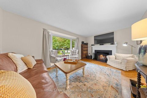 Photo 3 at 53 Meadowbank Drive, Nepean (Briargreen), Ottawa