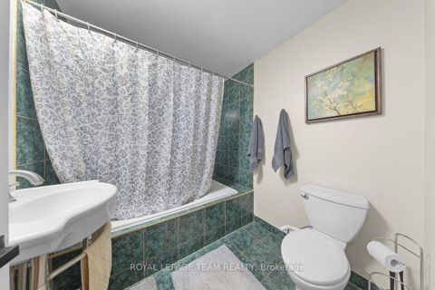 Photo 24 at 53 Meadowbank Drive, Nepean (Briargreen), Ottawa