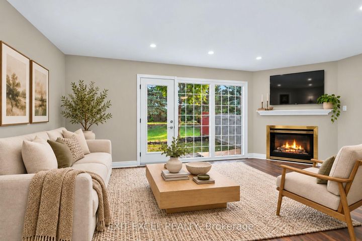 Photo 6 at 2712 Baseline Road, Nepean (Leslie Park), Ottawa