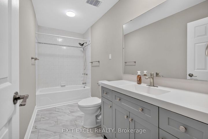 Photo 32 at 2712 Baseline Road, Nepean (Leslie Park), Ottawa