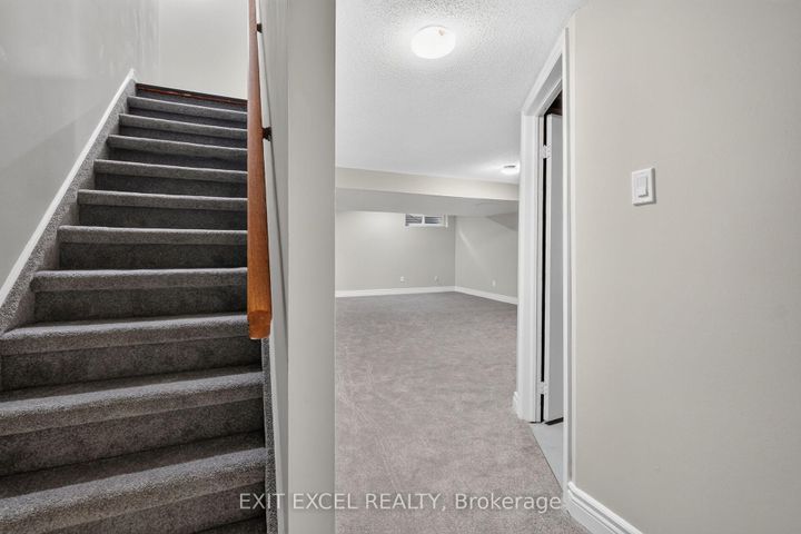 Photo 35 at 2712 Baseline Road, Nepean (Leslie Park), Ottawa