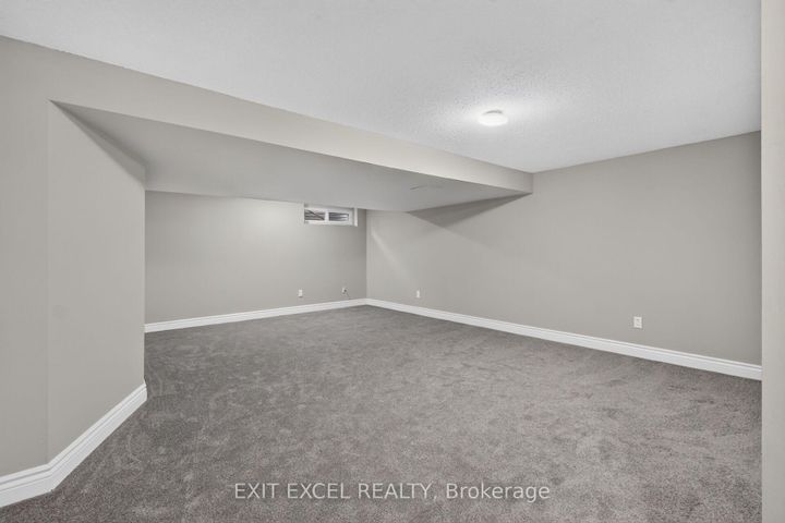 Photo 36 at 2712 Baseline Road, Nepean (Leslie Park), Ottawa