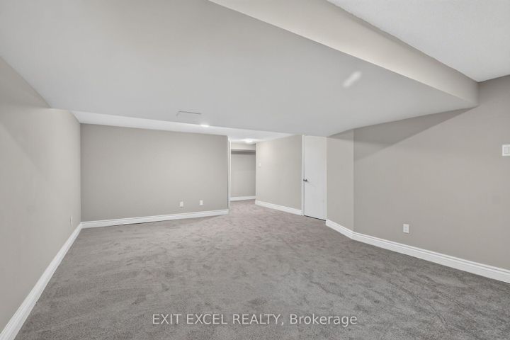 Photo 39 at 2712 Baseline Road, Nepean (Leslie Park), Ottawa
