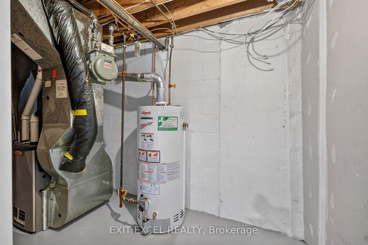 Photo 41 at 2712 Baseline Road, Nepean (Leslie Park), Ottawa