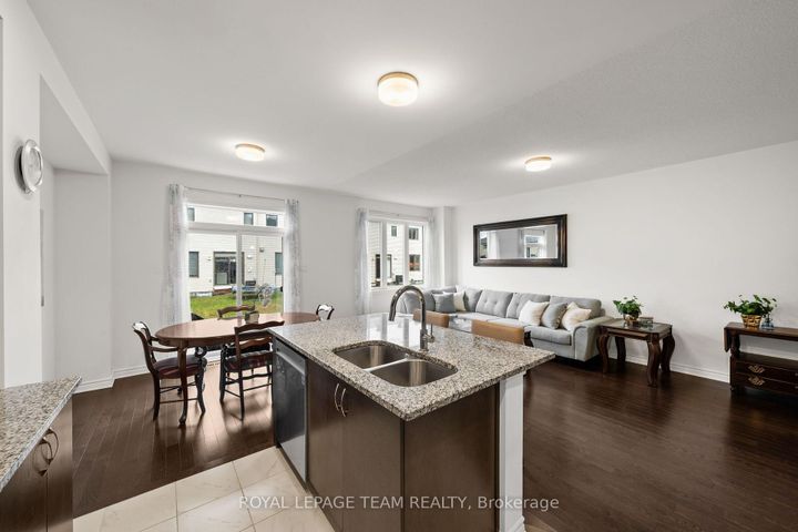 Photo 9 at 91 Mesa Drive, Nepean (Half Moon Bay), Ottawa