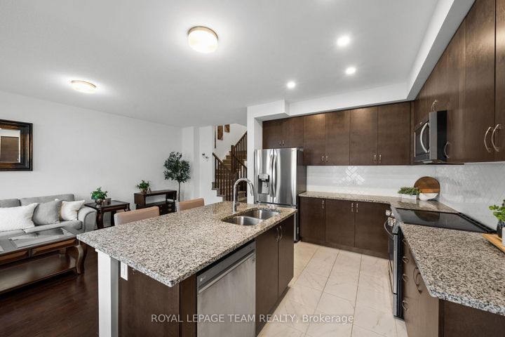 Photo 11 at 91 Mesa Drive, Nepean (Half Moon Bay), Ottawa