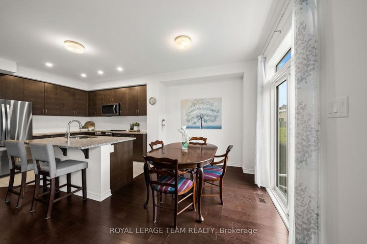 Photo 12 at 91 Mesa Drive, Nepean (Half Moon Bay), Ottawa