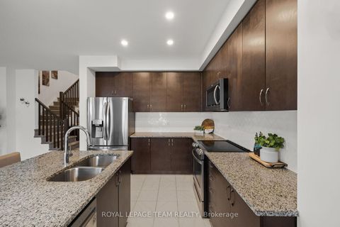 Photo 10 at 91 Mesa Drive, Nepean (Half Moon Bay), Ottawa