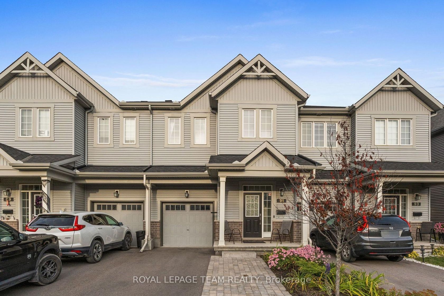 91 Mesa Drive, Nepean (Half Moon Bay), Ottawa 