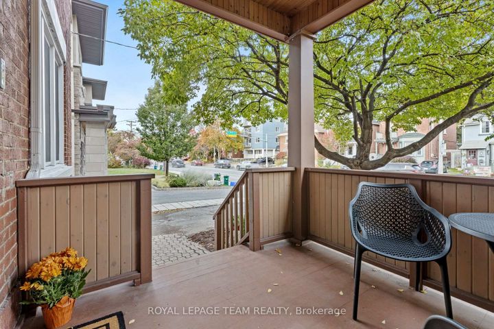 Photo 3 at 208 Holland Avenue, Ottawa West/Tunneys Pasture, Ottawa