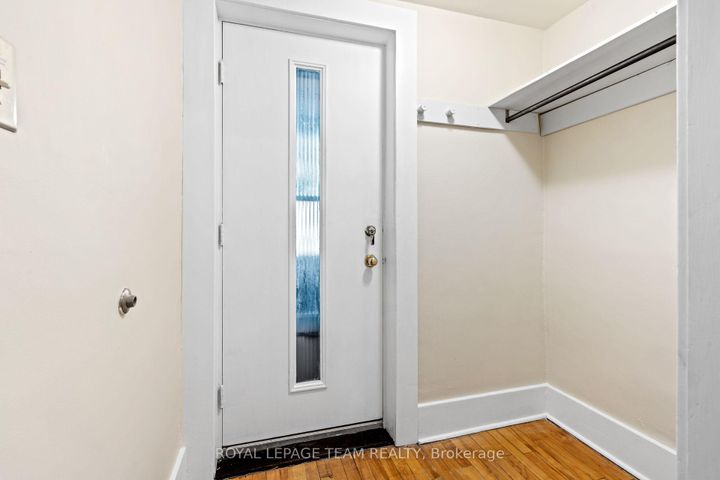 Photo 4 at 208 Holland Avenue, Ottawa West/Tunneys Pasture, Ottawa