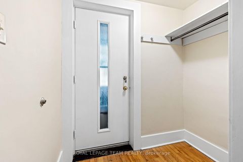Photo 4 at 208 Holland Avenue, Ottawa West/Tunneys Pasture, Ottawa